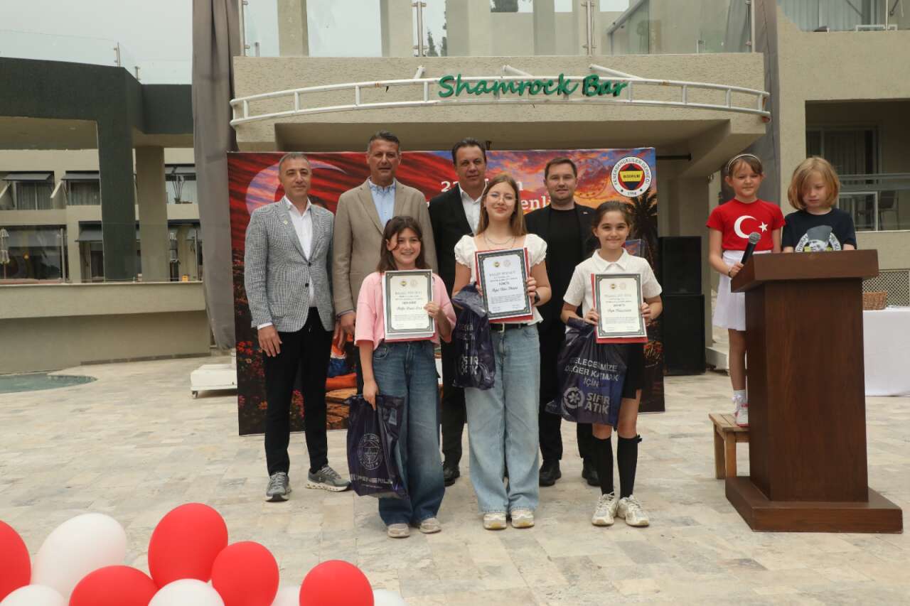 Bodrum'da Atatürk ve Çocuk Temalı Yarışmanın Ödülleri Sahiplerini Buldu 2